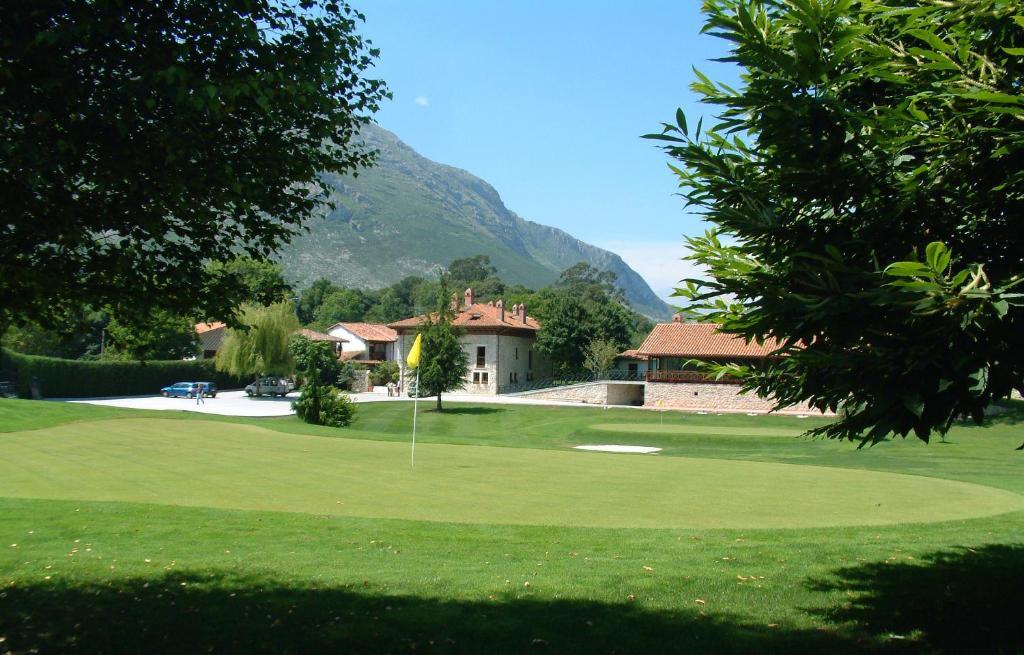 Quintana de Llanes Hotel Aldama Golf מראה חיצוני תמונה